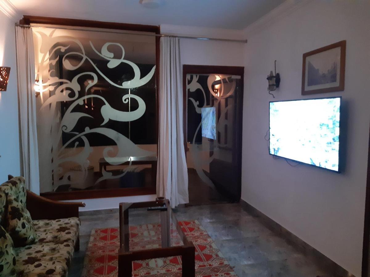 German Dolphin Apartman Kuszeir Kültér fotó