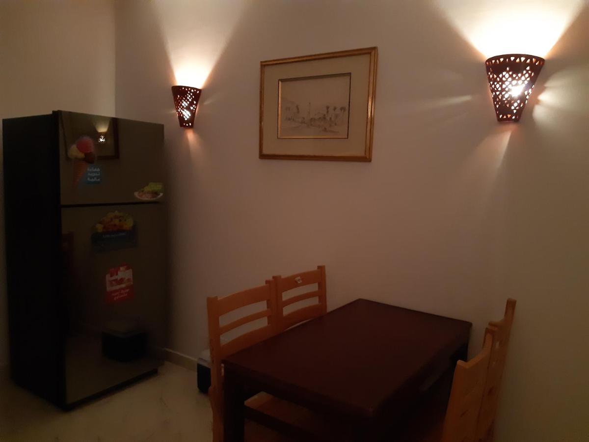 German Dolphin Apartman Kuszeir Kültér fotó