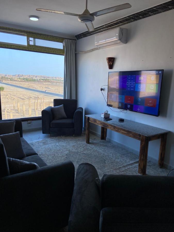 German Dolphin Apartman Kuszeir Kültér fotó